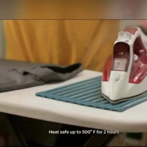 NWOT Curtis Stone Roll up Trivet/Drying/ Cooling Rack - Picture 5 of 6